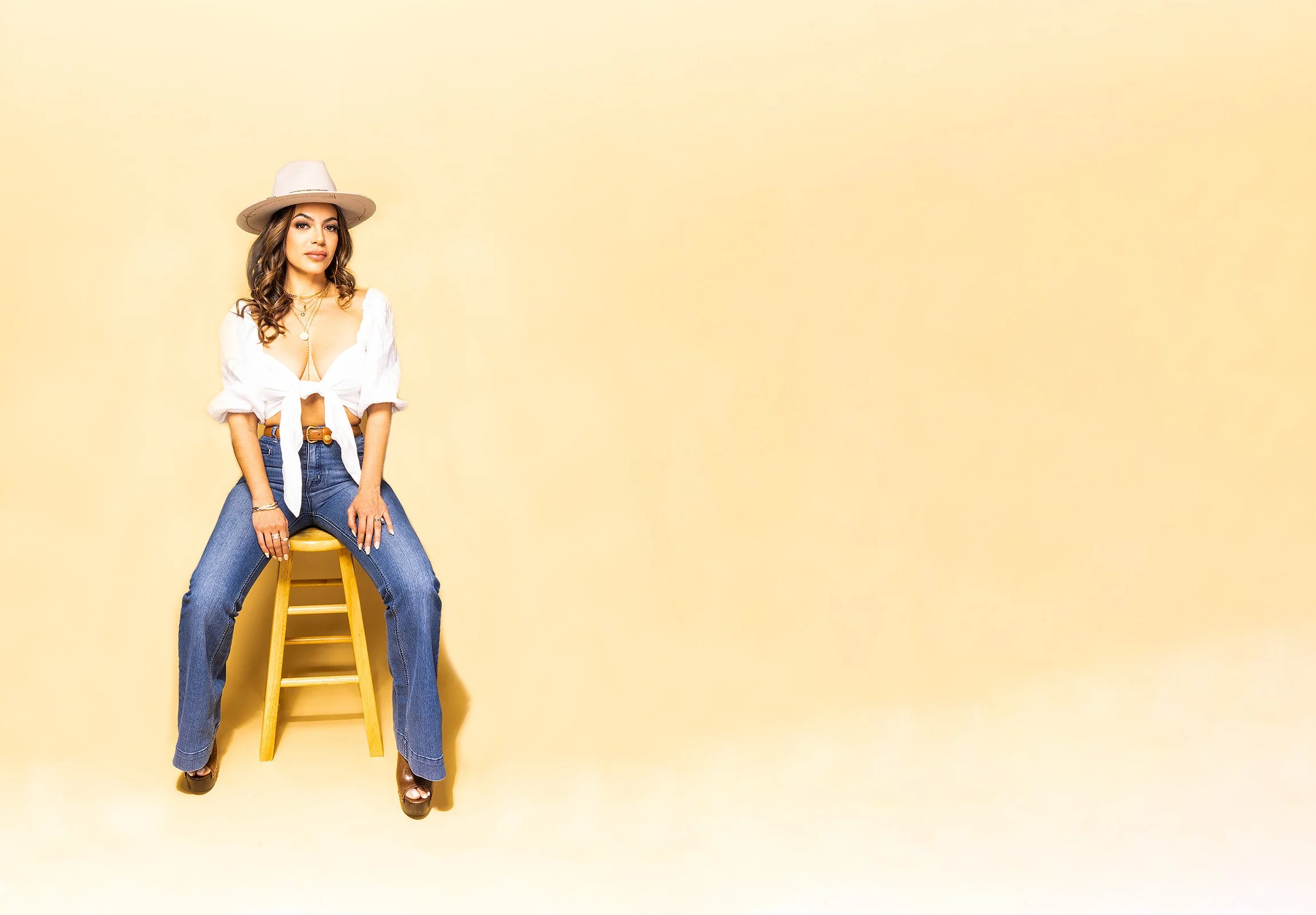 About — Corissa Hernandez